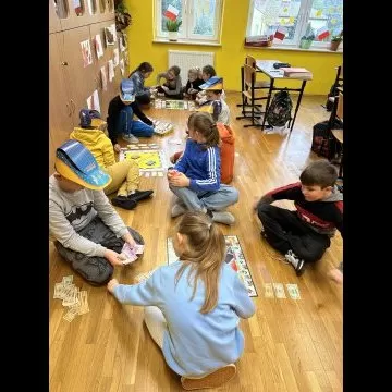 Wędrówki z Grosikiem po Galaktyce Finansów - projekt edukacyjny w klasie III