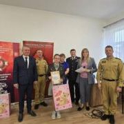 MŁODZIEŻ ZAPOBIEGA POŻAROM (1)